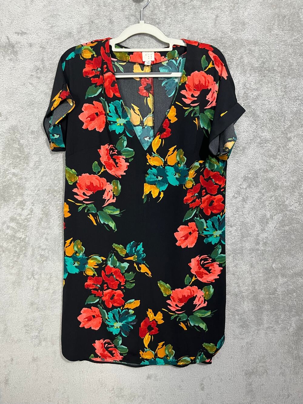 A New Day Dress Medium Black Tropical Floral Resort Cruise Summer